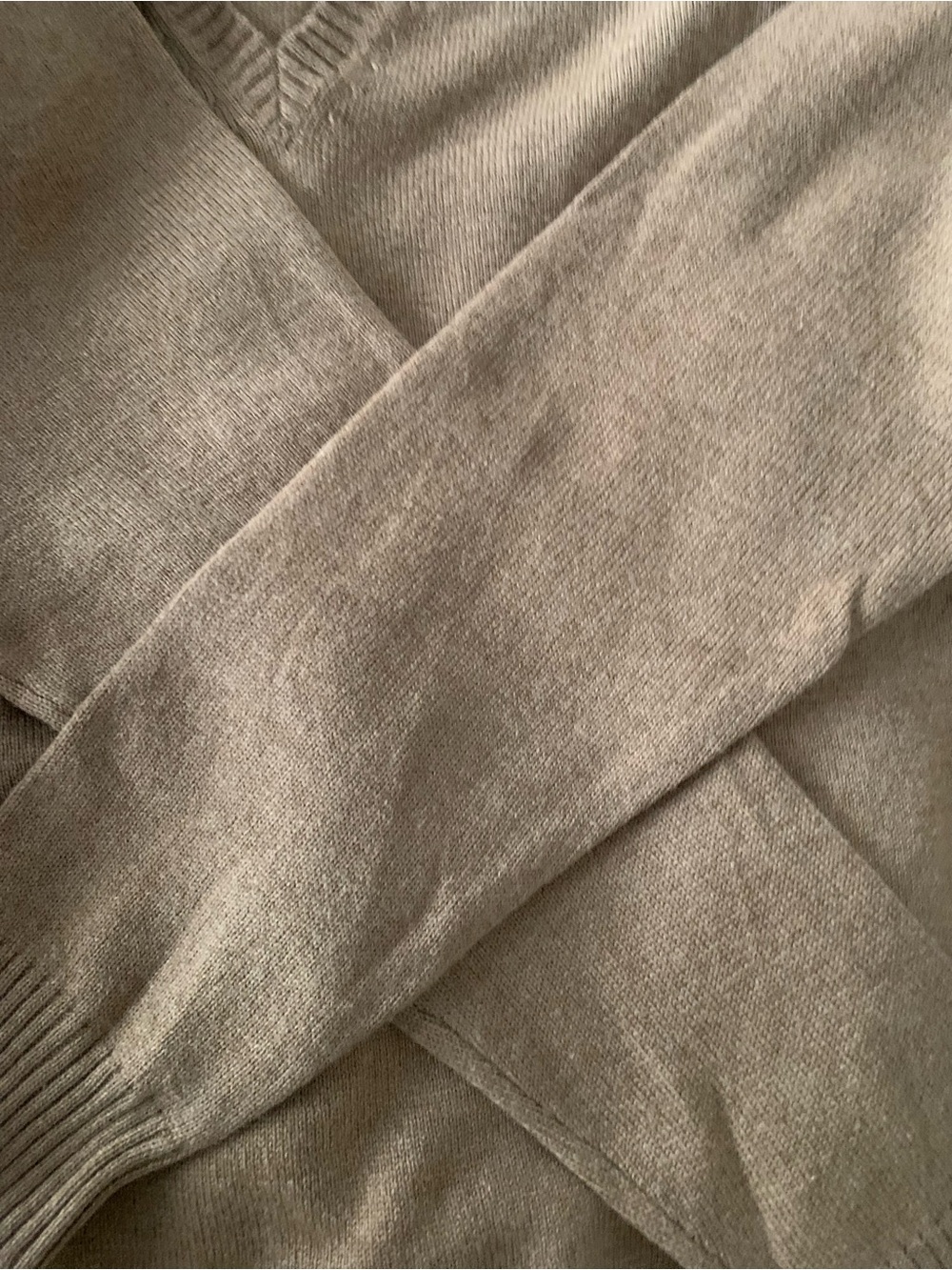 Brooks Brothers men’s V-neck camel/tan Lambswool sweater Size XL - Picture 12 of 12
